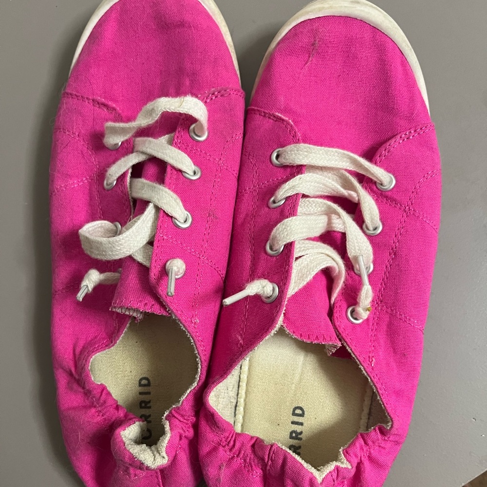 Riley Sneakers